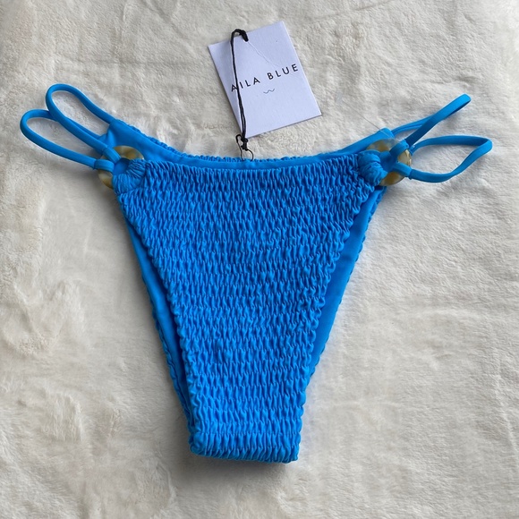 Blue Textured Bikini Set - Picture 3 of 9